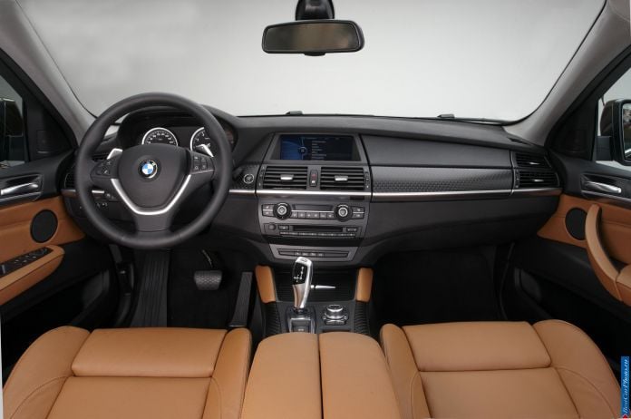 2013 BMW X6 - фотография 9 из 10