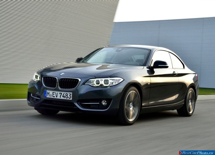 2014 BMW 2-Series Coupe - фотография 4 из 48