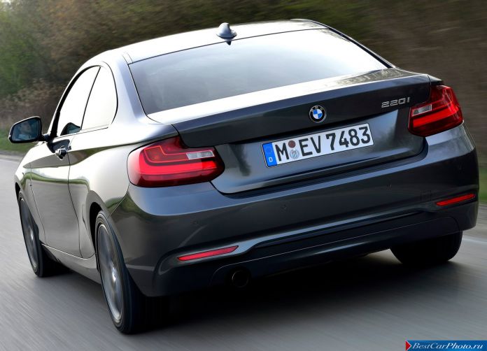 2014 BMW 2-Series Coupe - фотография 28 из 48