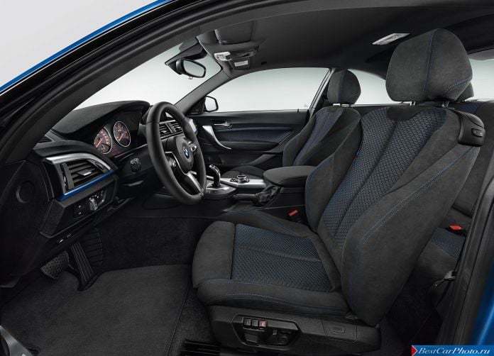 2014 BMW 2-Series Coupe - фотография 36 из 48 2014 BMW 2-Series Coupe - фотография 36 из 48