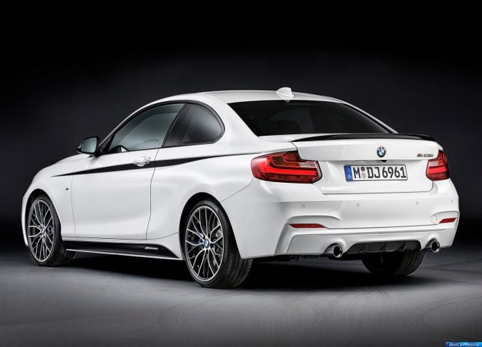2014 BMW 2-Series Coupe with M Performance Parts - фотография 3 из 16