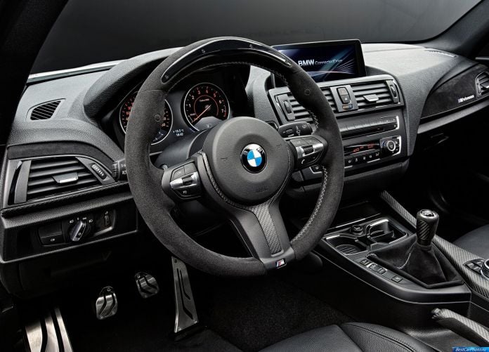 2014 BMW 2-Series Coupe with M Performance Parts - фотография 7 из 16