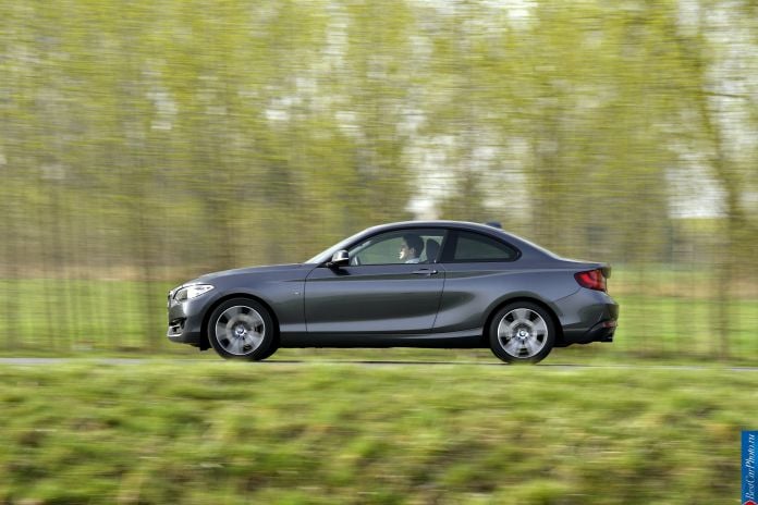2014 BMW 220d Coupe - фотография 4 из 6