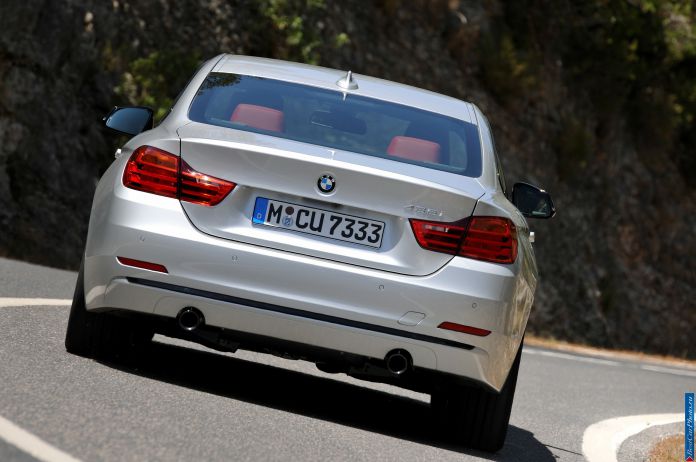 2014 BMW 435i Coupe - фотография 2 из 113
