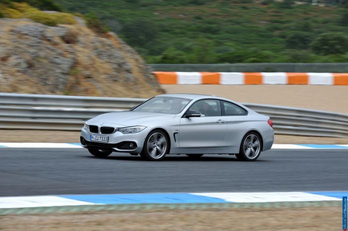 2014 BMW 435i Coupe - фотография 9 из 113