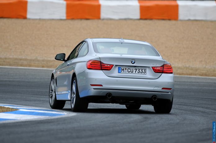 2014 BMW 435i Coupe - фотография 11 из 113 2014 BMW 435i Coupe - фотография 11 из 113
