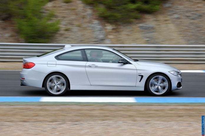 2014 BMW 435i Coupe - фотография 17 из 113 2014 BMW 435i Coupe - фотография 17 из 113
