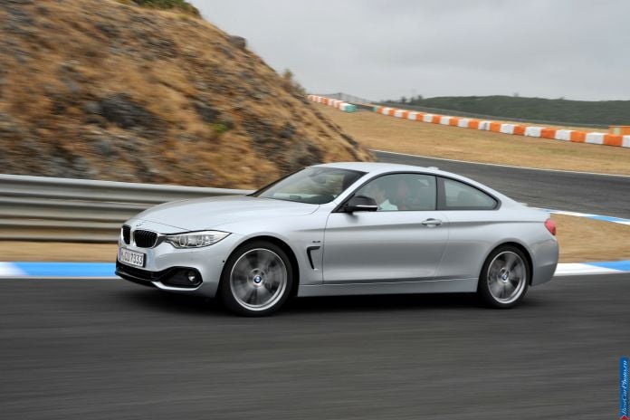 2014 BMW 435i Coupe - фотография 27 из 113