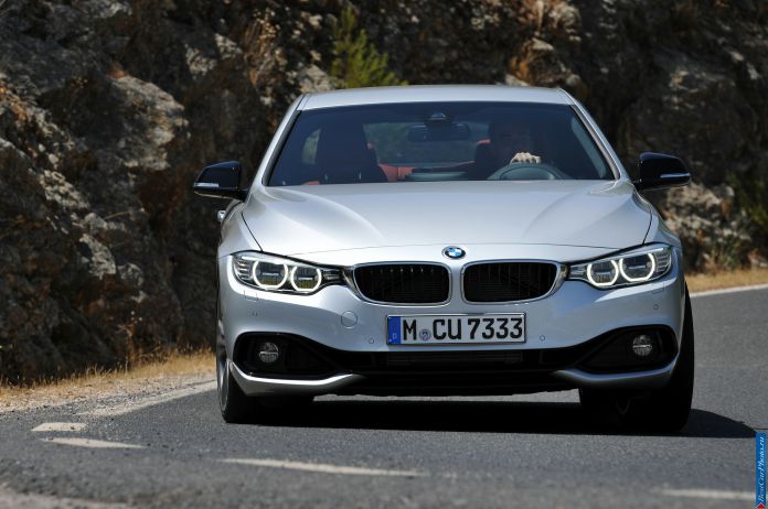 2014 BMW 435i Coupe - фотография 28 из 113