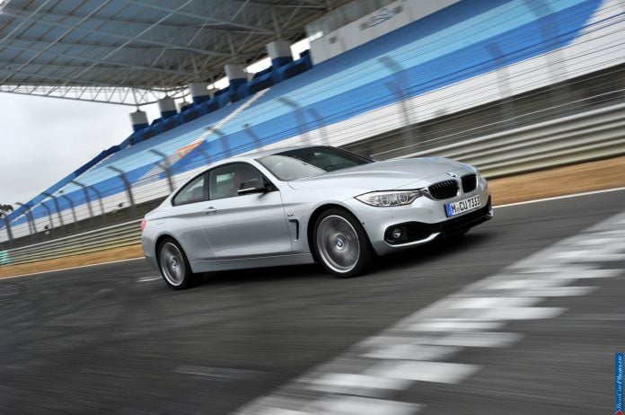 2014 BMW 435i Coupe - фотография 31 из 113 2014 BMW 435i Coupe - фотография 31 из 113
