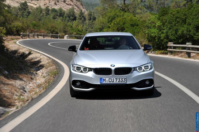 2014 BMW 435i Coupe - фотография 59 из 113