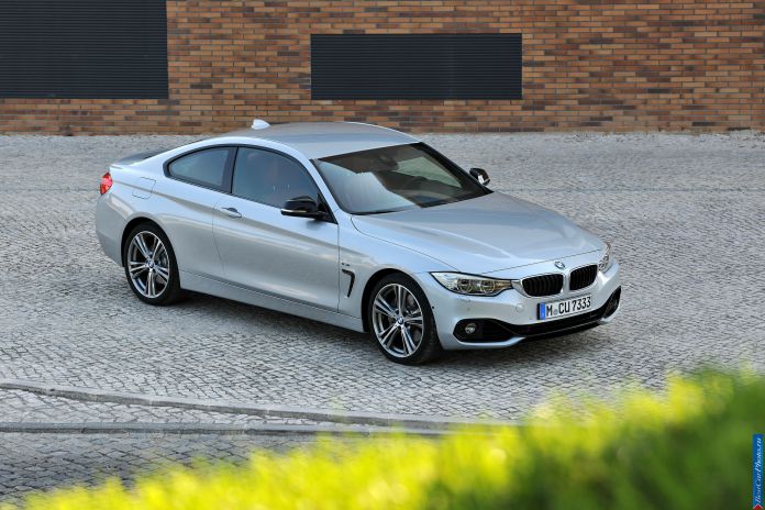 2014 BMW 435i Coupe - фотография 72 из 113