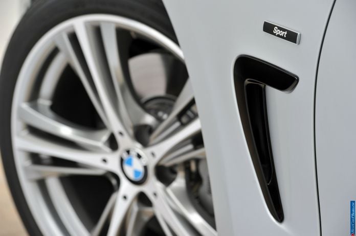 2014 BMW 435i Coupe - фотография 87 из 113