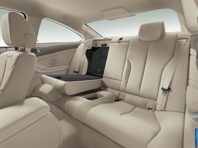 2014 BMW 4-series Coupe - фотография 106 из 144 2014 BMW 4-series Coupe - фотография 106 из 144