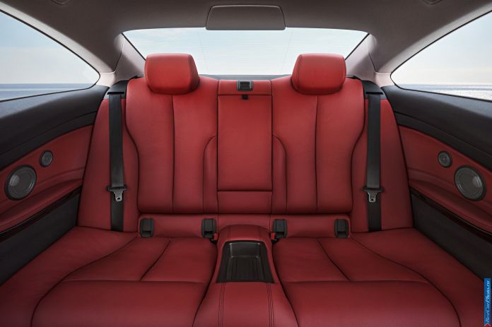 2014 BMW 4-series Coupe - фотография 113 из 144 2014 BMW 4-series Coupe - фотография 113 из 144