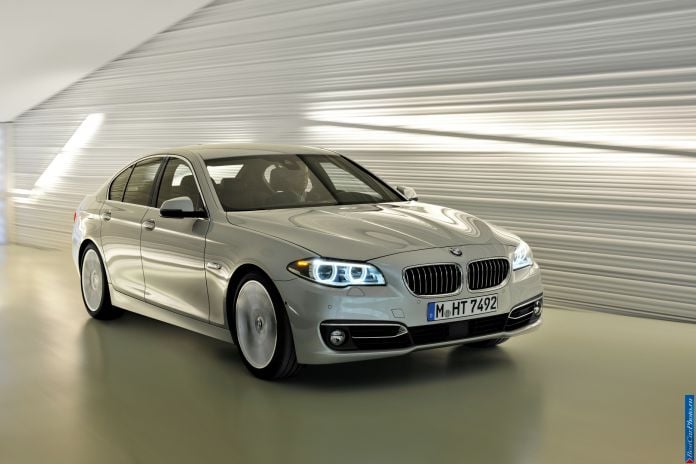 2014 BMW 5-series - фотография 9 из 55