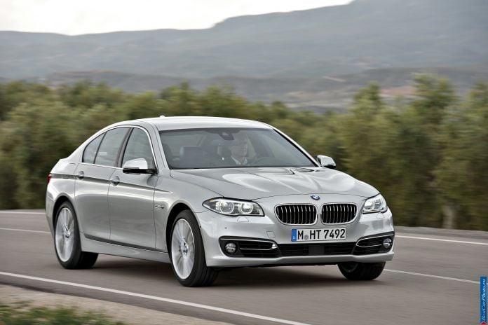 2014 BMW 5-series - фотография 13 из 55
