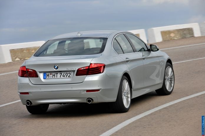 2014 BMW 5-series - фотография 16 из 55 2014 BMW 5-series - фотография 16 из 55