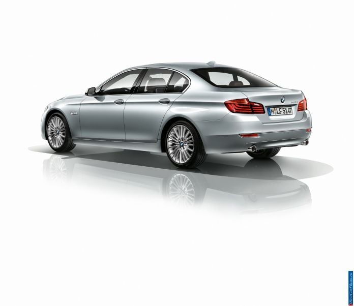 2014 BMW 5-series - фотография 23 из 55 2014 BMW 5-series - фотография 23 из 55