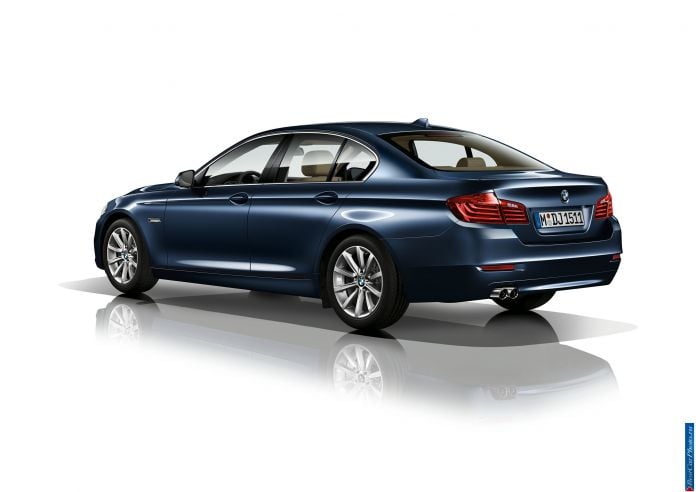 2014 BMW 5-series - фотография 27 из 55 2014 BMW 5-series - фотография 27 из 55