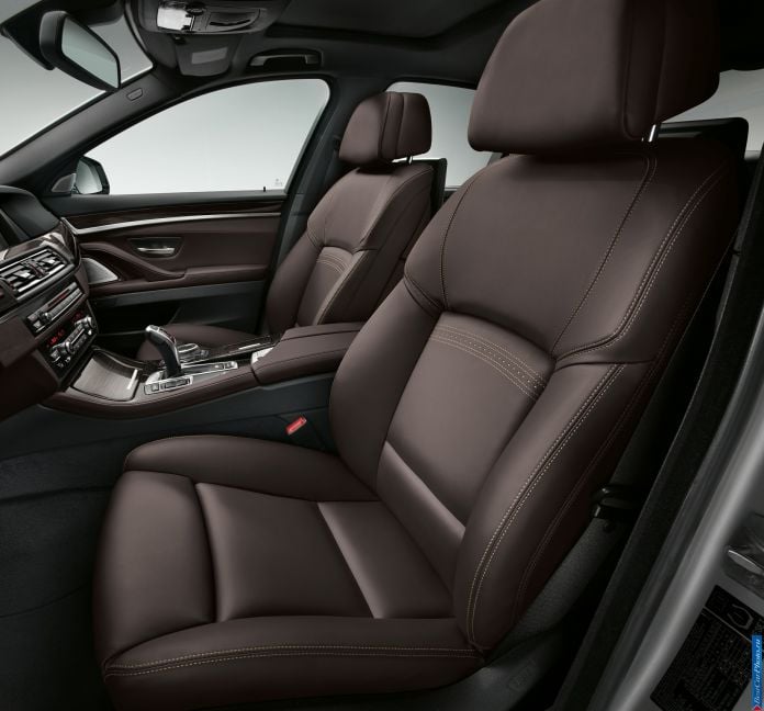 2014 BMW 5-series - фотография 44 из 55 2014 BMW 5-series - фотография 44 из 55