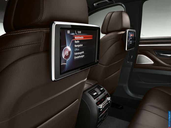 2014 BMW 5-series - фотография 54 из 55
