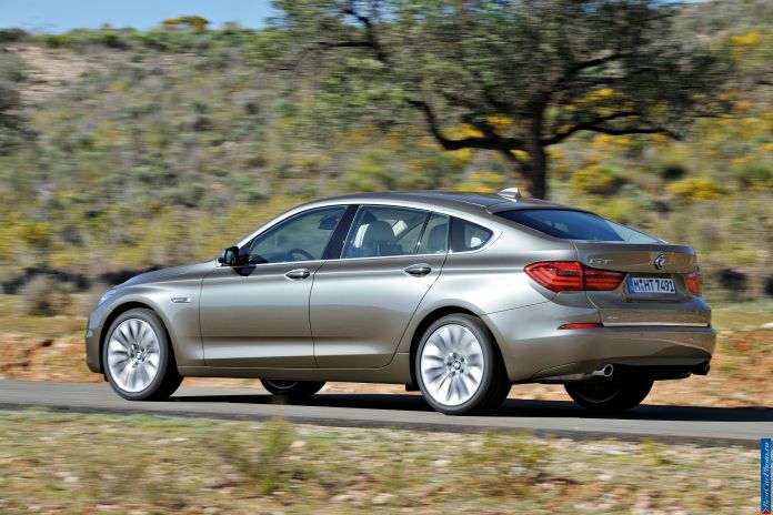 2014 BMW 5-series GranTurismo - фотография 9 из 63 2014 BMW 5-series GranTurismo - фотография 9 из 63