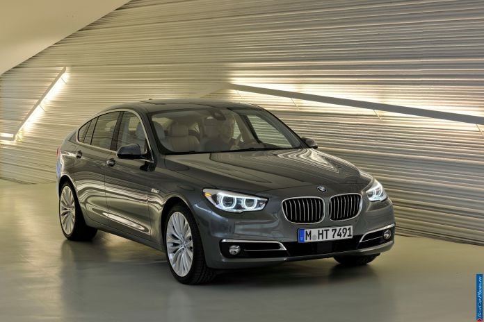 2014 BMW 5-series GranTurismo - фотография 17 из 63 2014 BMW 5-series GranTurismo - фотография 17 из 63