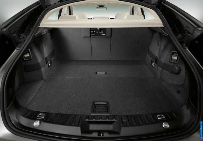 2014 BMW 5-series GranTurismo - фотография 36 из 63 2014 BMW 5-series GranTurismo - фотография 36 из 63