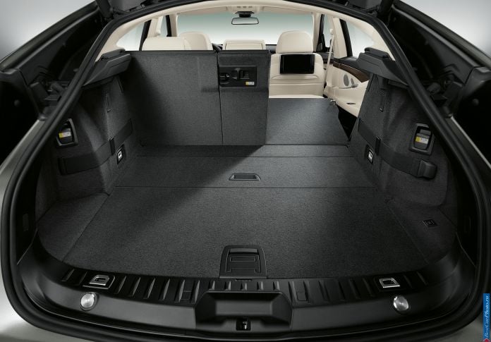2014 BMW 5-series GranTurismo - фотография 38 из 63 2014 BMW 5-series GranTurismo - фотография 38 из 63