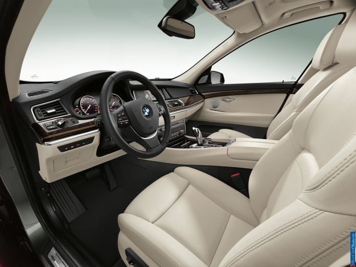 2014 BMW 5-series GranTurismo - фотография 57 из 63 2014 BMW 5-series GranTurismo - фотография 57 из 63