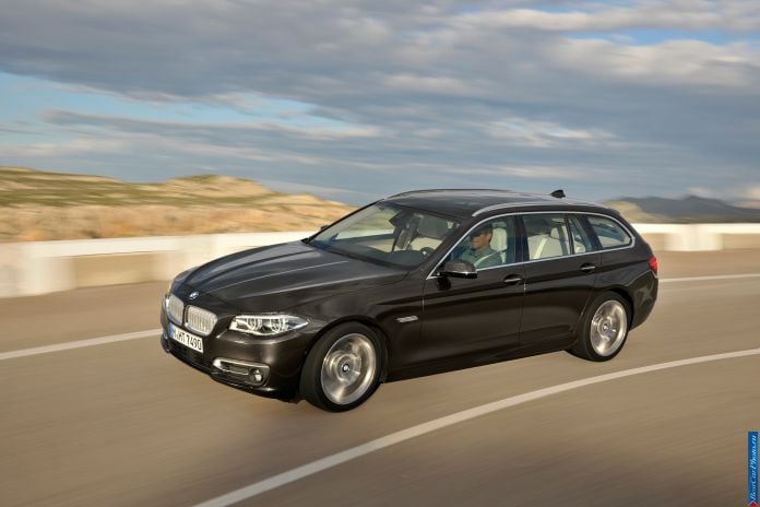 2014 BMW 5-series Touring - фотография 22 из 76