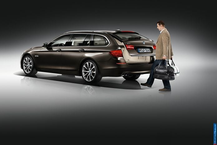2014 BMW 5-series Touring - фотография 34 из 76 2014 BMW 5-series Touring - фотография 34 из 76
