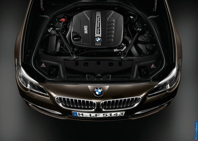 2014 BMW 5-series Touring - фотография 40 из 76