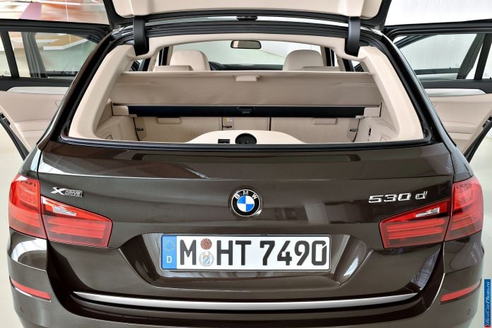 2014 BMW 5-series Touring - фотография 42 из 76 2014 BMW 5-series Touring - фотография 42 из 76