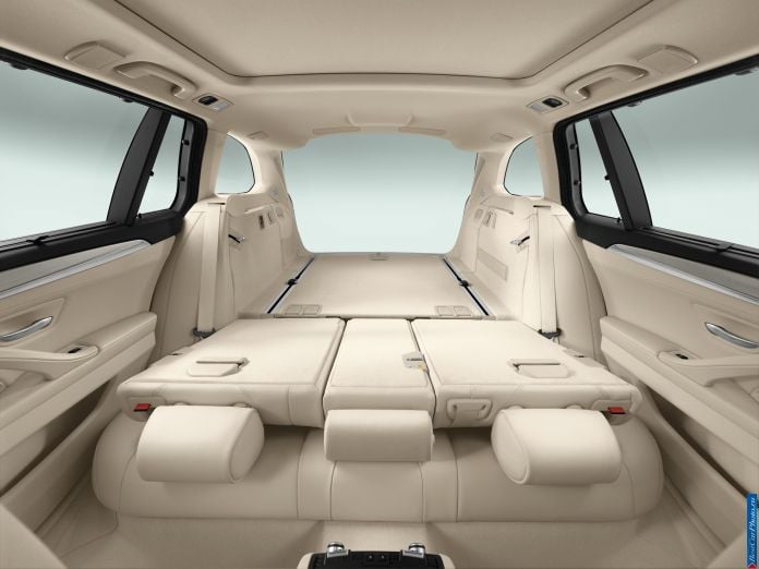 2014 BMW 5-series Touring - фотография 61 из 76 2014 BMW 5-series Touring - фотография 61 из 76