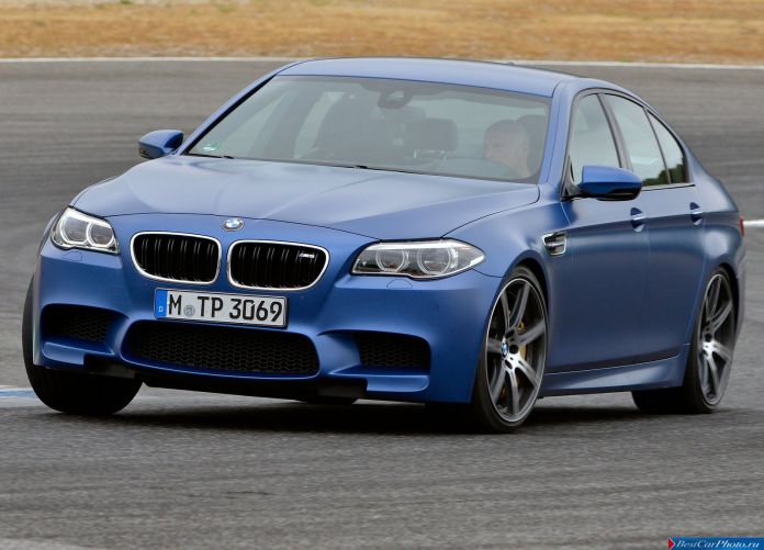 2014 BMW M5 - фотография 14 из 55