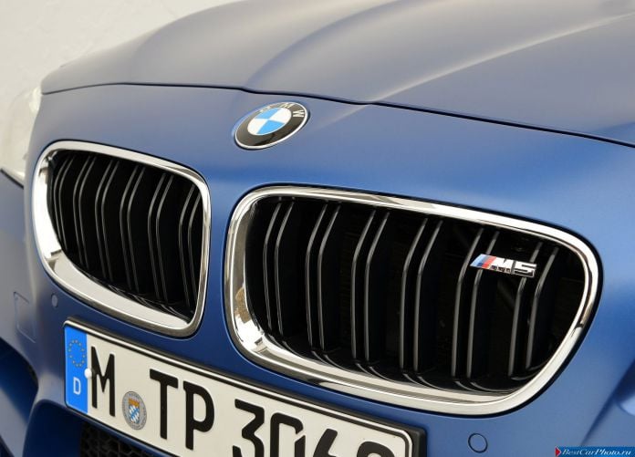 2014 BMW M5 - фотография 51 из 55