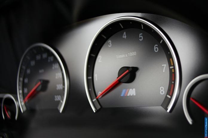 2014 BMW M6 Gran Coupe - фотография 169 из 174