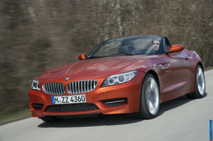 2014 BMW Z4 Roadster1 - фотография 10 из 224 2014 BMW Z4 Roadster1 - фотография 10 из 224