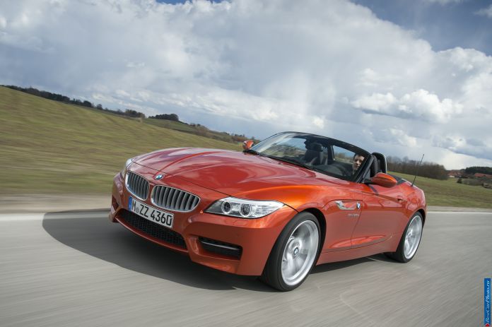 2014 BMW Z4 Roadster1 - фотография 14 из 224