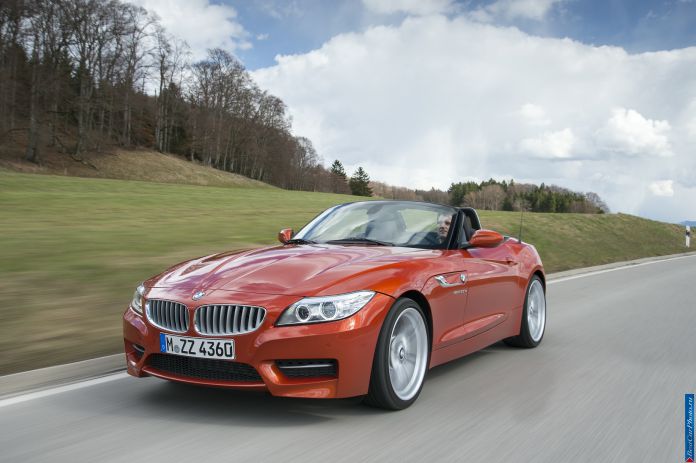 2014 BMW Z4 Roadster1 - фотография 17 из 224 2014 BMW Z4 Roadster1 - фотография 17 из 224