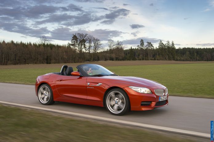 2014 BMW Z4 Roadster1 - фотография 26 из 224 2014 BMW Z4 Roadster1 - фотография 26 из 224