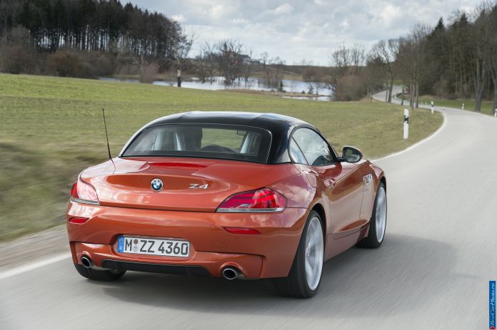 2014 BMW Z4 Roadster1 - фотография 36 из 224 2014 BMW Z4 Roadster1 - фотография 36 из 224