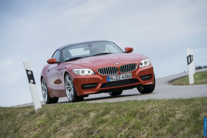 2014 BMW Z4 Roadster1 - фотография 37 из 224 2014 BMW Z4 Roadster1 - фотография 37 из 224