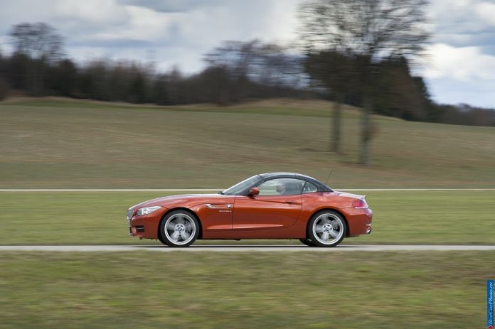 2014 BMW Z4 Roadster1 - фотография 58 из 224 2014 BMW Z4 Roadster1 - фотография 58 из 224