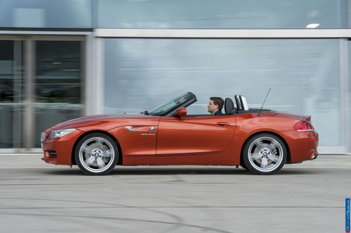 2014 BMW Z4 Roadster1 - фотография 59 из 224 2014 BMW Z4 Roadster1 - фотография 59 из 224