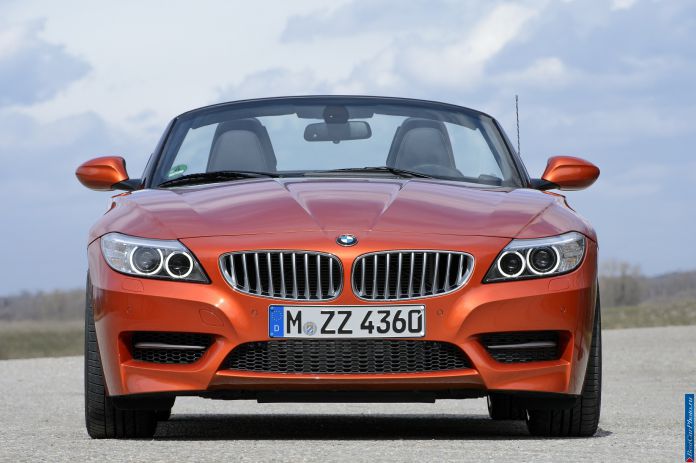 2014 BMW Z4 Roadster1 - фотография 68 из 224 2014 BMW Z4 Roadster1 - фотография 68 из 224