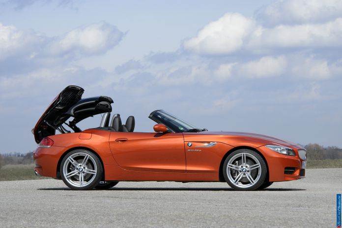 2014 BMW Z4 Roadster1 - фотография 76 из 224