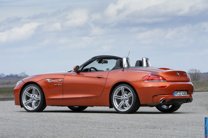 2014 BMW Z4 Roadster1 - фотография 83 из 224 2014 BMW Z4 Roadster1 - фотография 83 из 224
